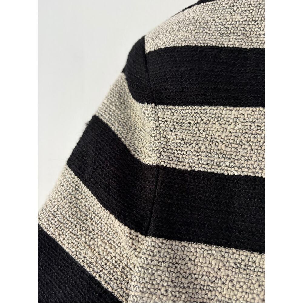 Alice + Olivia Textured Black Cream Silver Thread Horizontal Stripe Crop Jacket - Picture 7 of 10